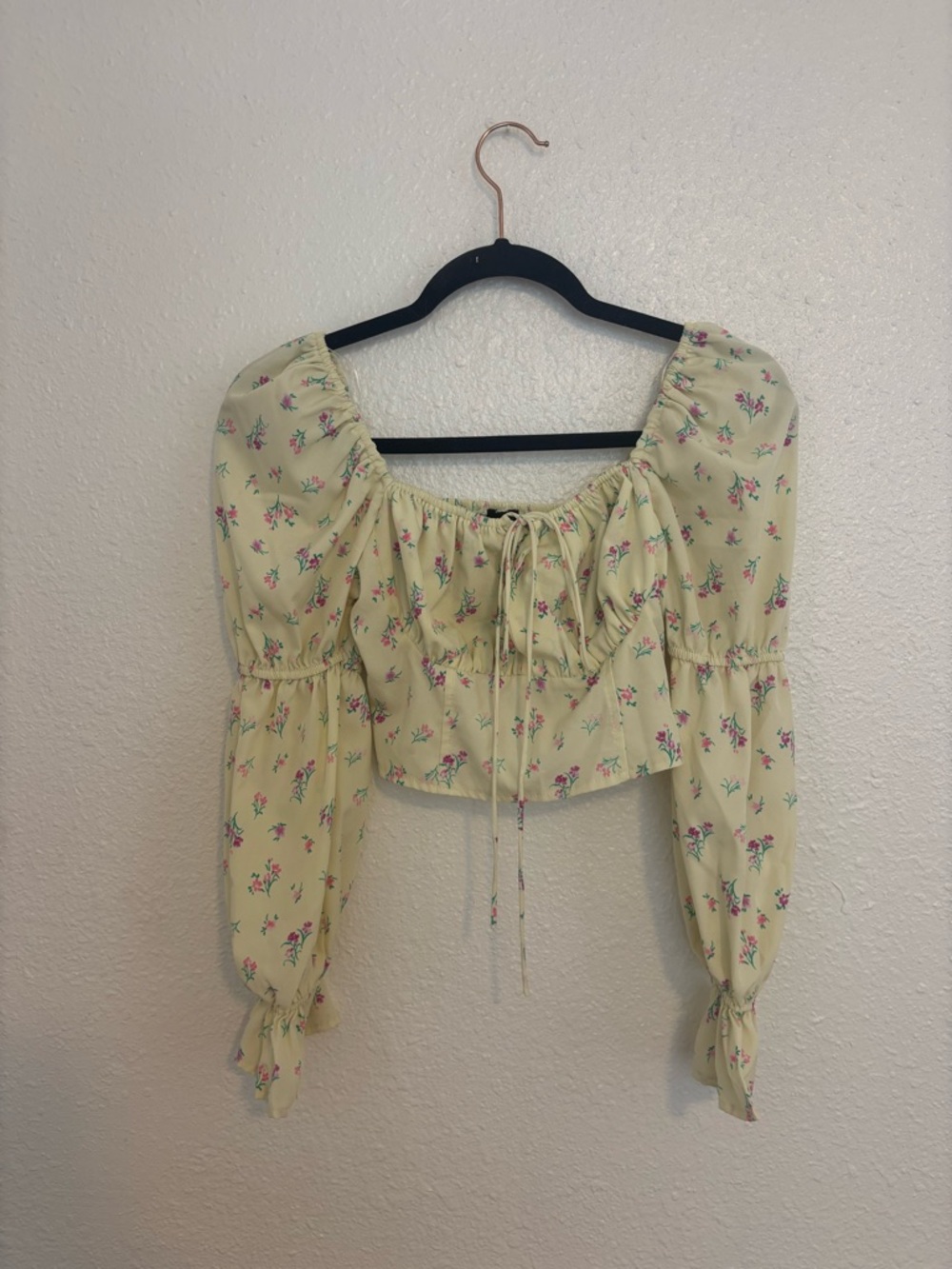 Pale Yellow Floral Smocked Crop Top with Puff Sleeves